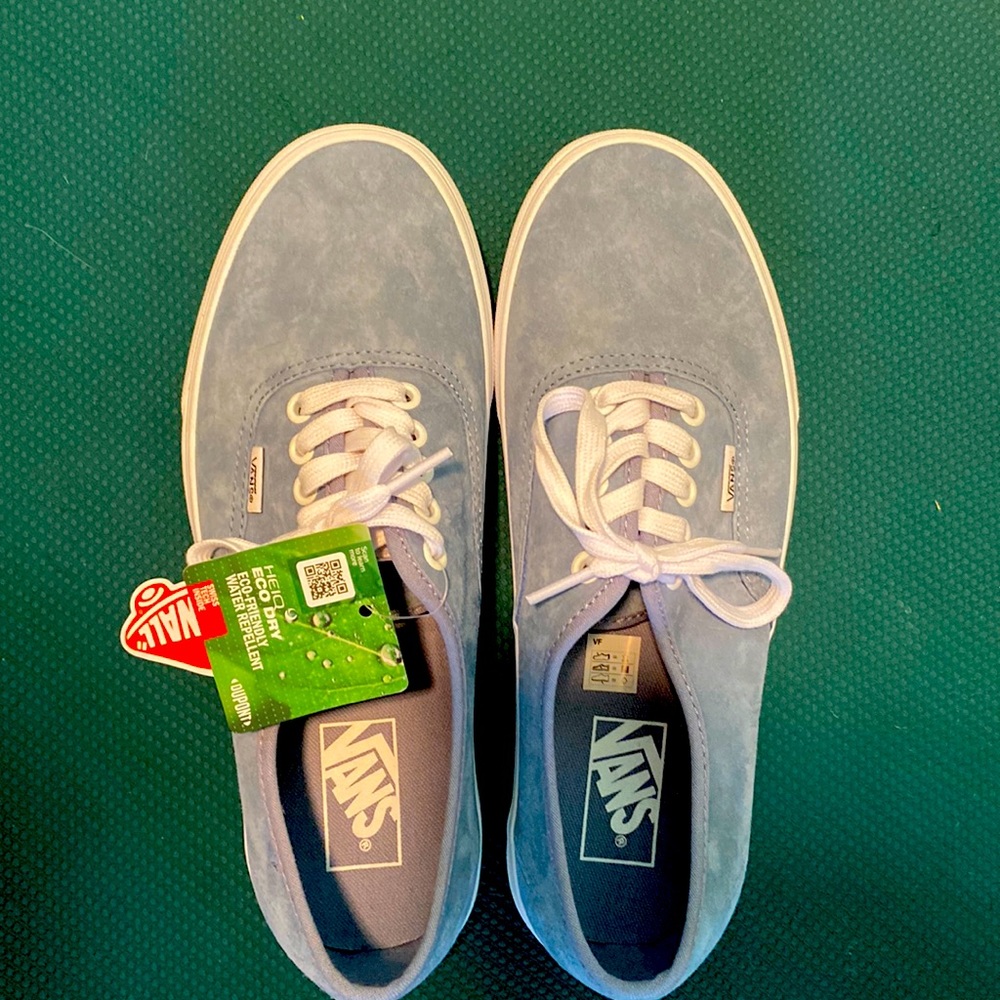 NWT Blue Suede Vans